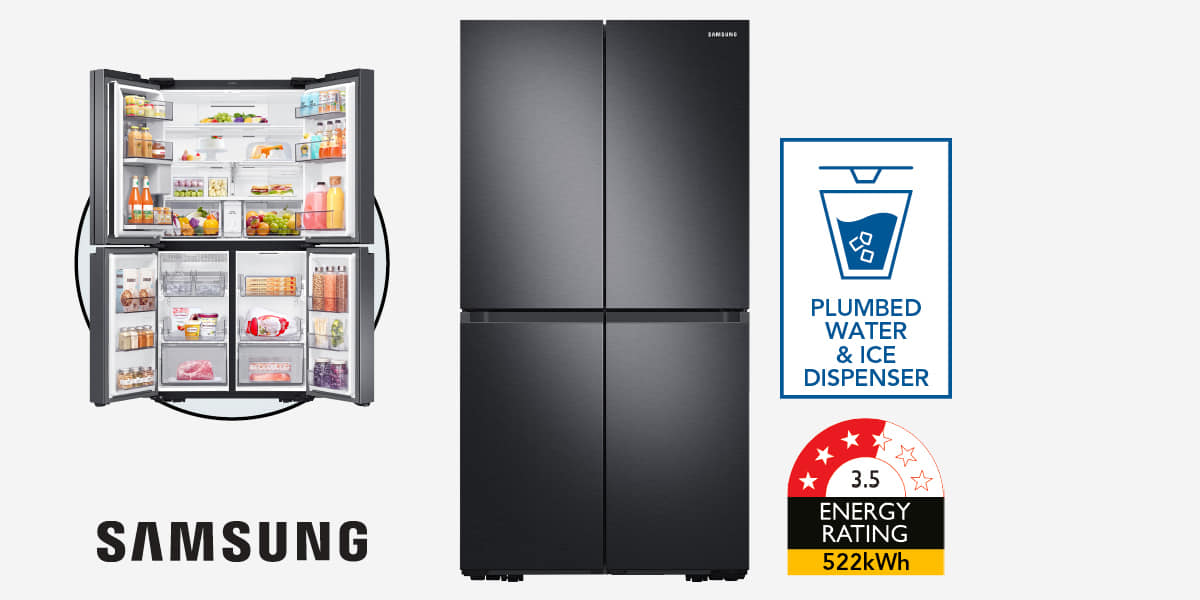 Samsung Beverage Centre™ Fridges Beautiful Outside, Ice & Water