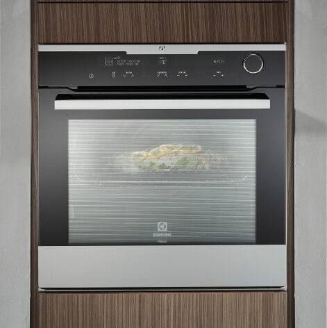 Electrolux Pyrolytic Steam-Assist Oven