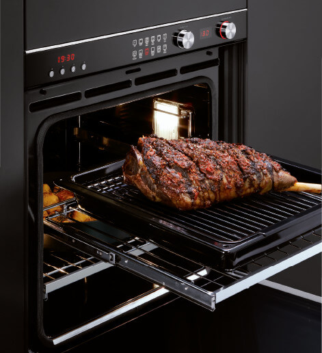 Fisher and Paykel Pyrolytic Oven